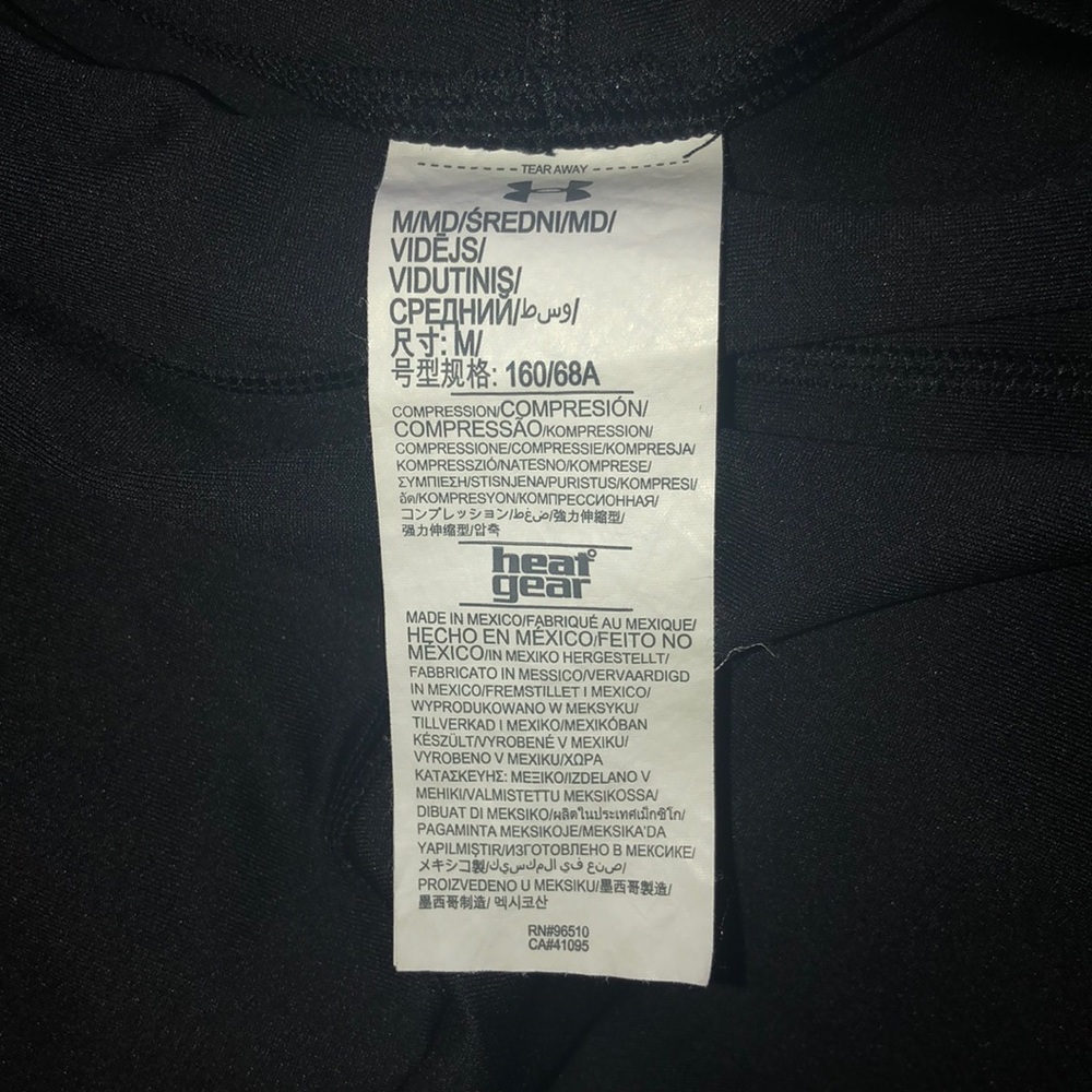Under Armor Compression Capris - image 5